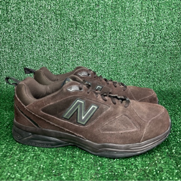 New Balance 623 Brown Suede Training Shoes Mens Size 12 4E Wide - Picture 1 of 12
